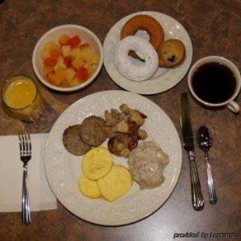 Budget Host Inn & Suites เซนต์อิกเนซ ภายนอก รูปภาพ